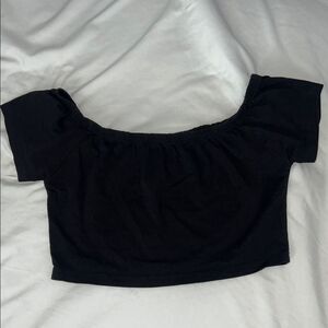 PrettyLittleThing Black Relaxed Crop Top